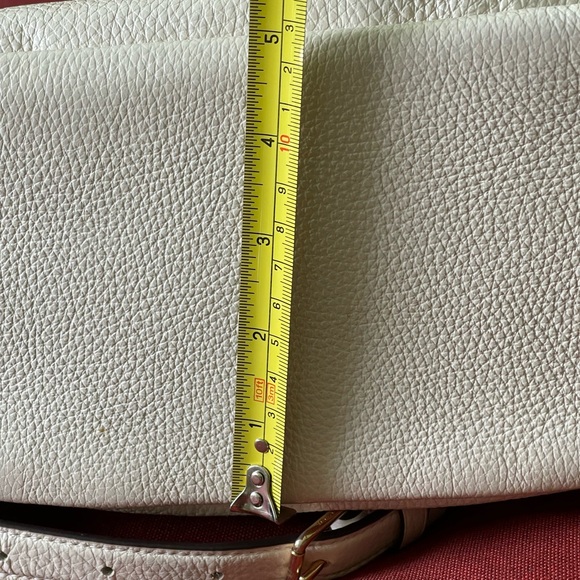Authentic COACH Shoulder Bag Cream colored pebbled leather - Picture 9 of 14